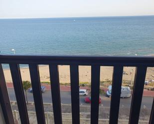 Dormitori de Apartament en venda en Benalmádena amb Aire condicionat, Terrassa i Piscina