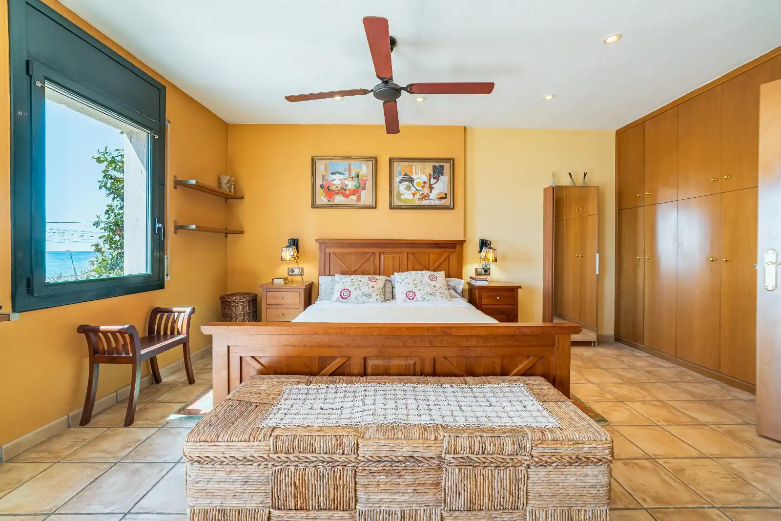 Schlafzimmer von Einfamilien-Reihenhaus zum Verkauf in Vilassar de Mar mit Klimaanlage, Heizung und Terrasse