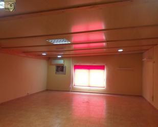 Office to rent in Ibi  with Air Conditioner