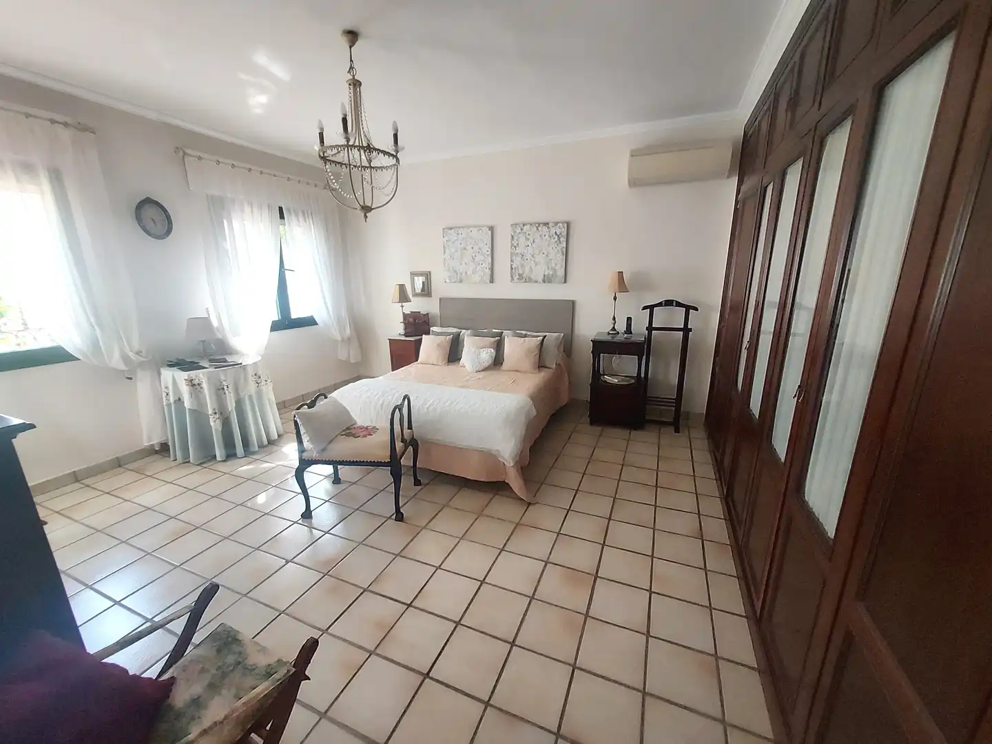Habitación de Casa o chalet en venta en Algeciras con Aire acondicionado, Terraza y Piscina