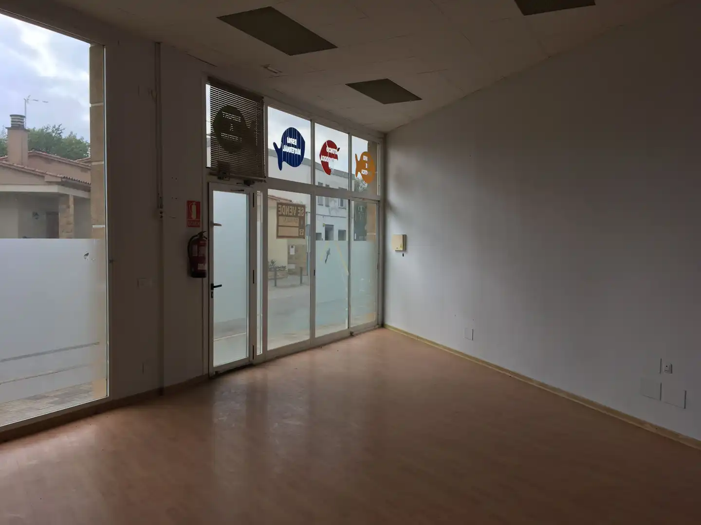 Business premises for sale in Carrer de la Torre de Taialà 40, imagen 7