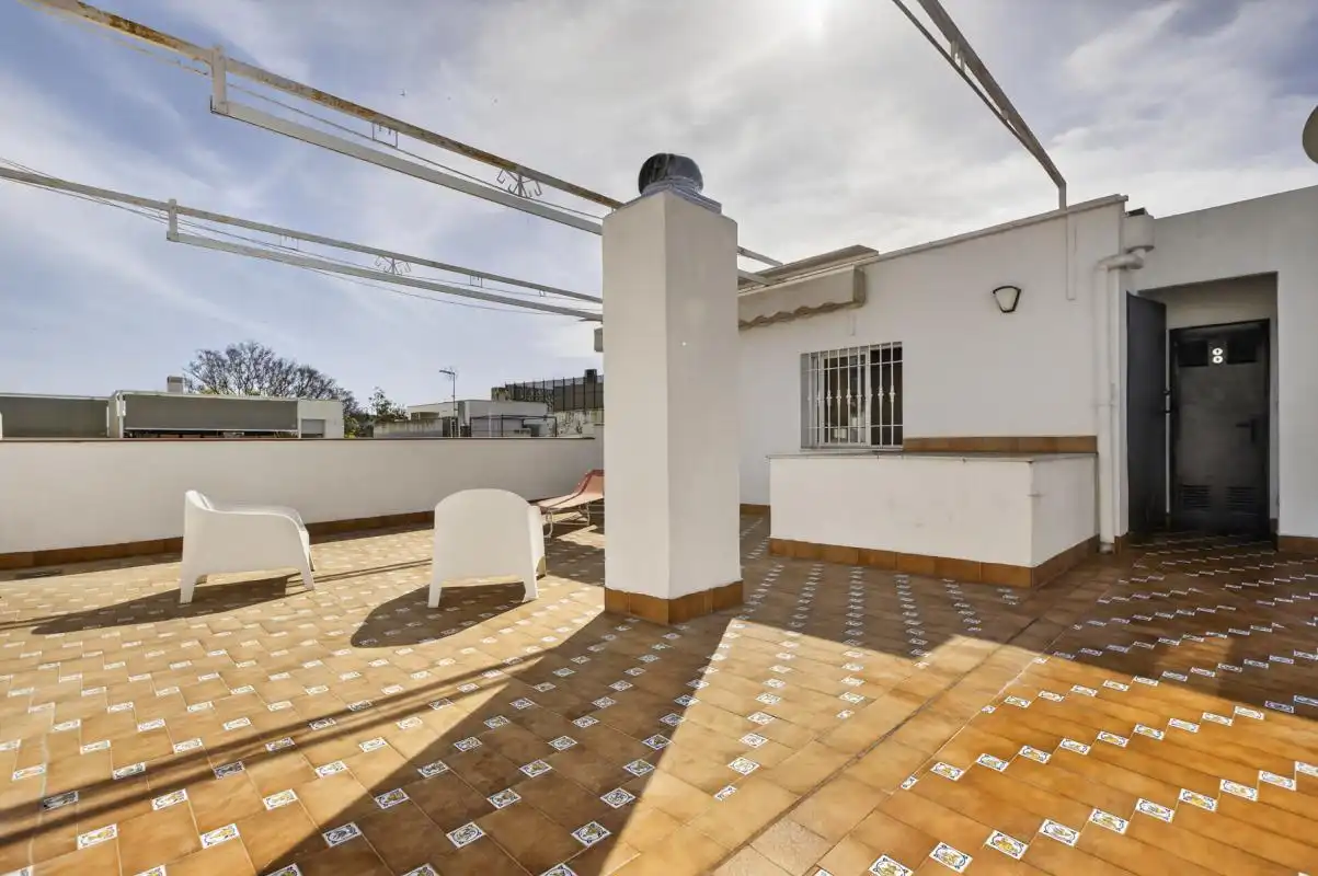 Terrassa de Dúplex en venda en Sevilla amb Aire condicionat, Calefacció i Piscina
