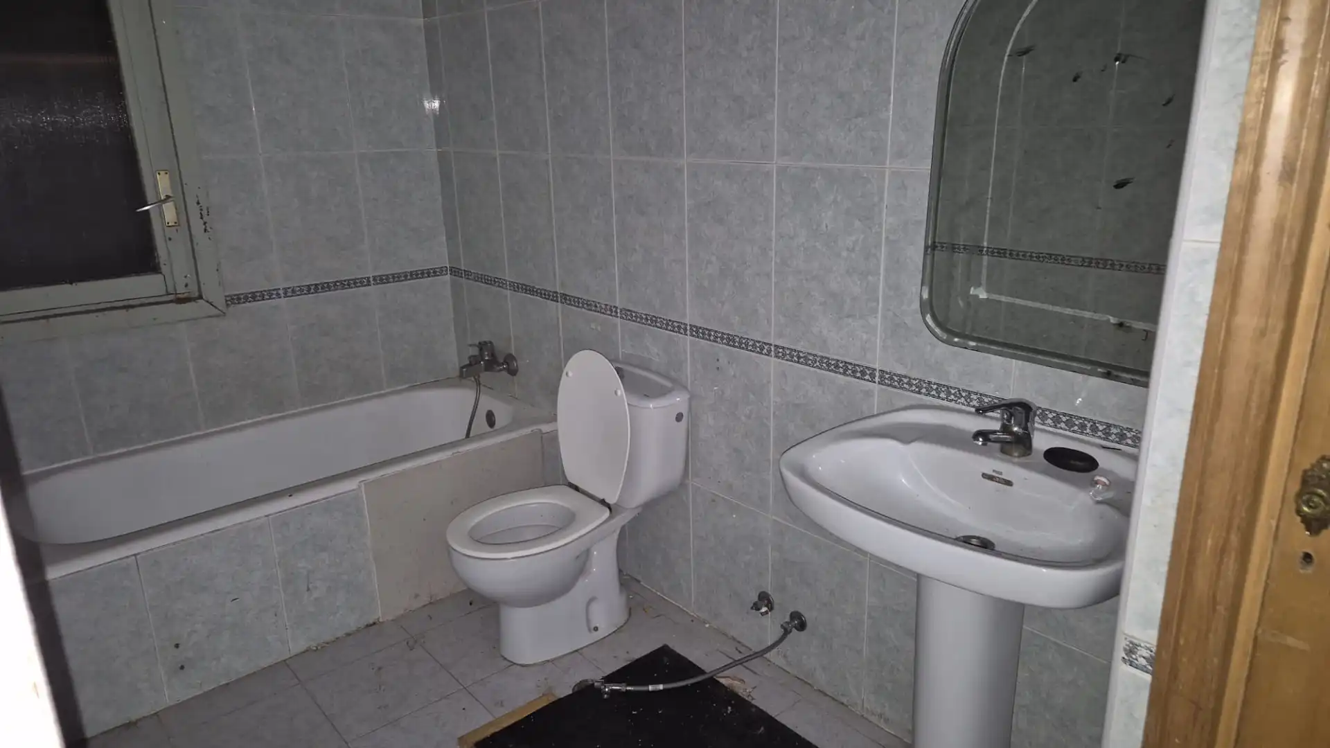 Bathroom of Houses for sale in Nuevo Baztán  with Private garden, Terrace and Swimming Pool