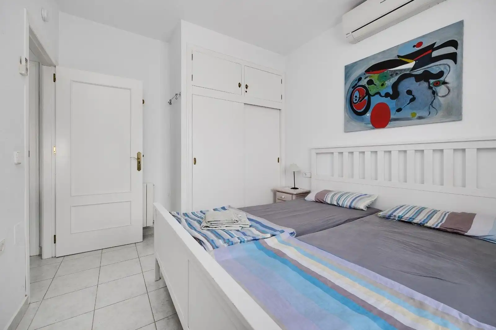 Habitación de Casa o chalet en venta en Orihuela con Jardín privado, Terraza y Piscina