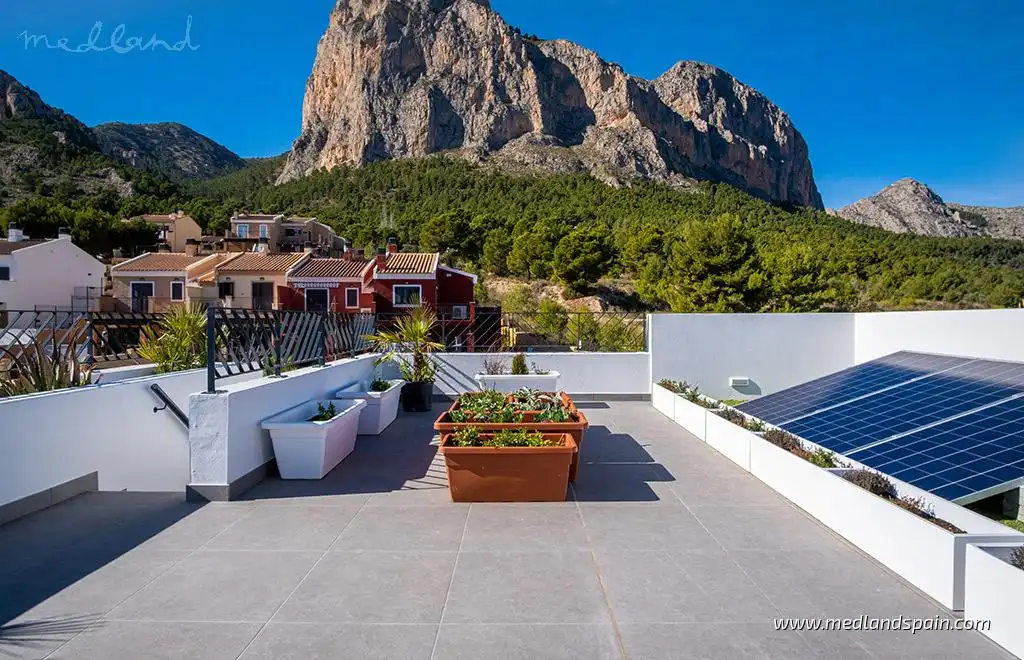 Chalet con piscina en venta en Balcón de Ponoig - Polop Paradis - Polop Hills, imagen 3