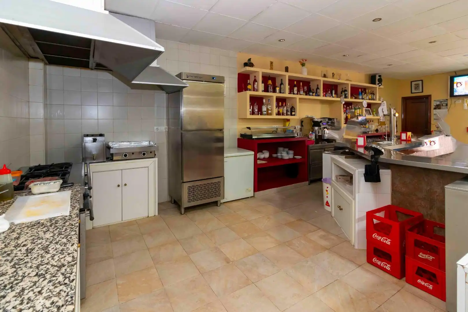 Cocina de Local en venta en Badajoz con Aire acondicionado, Terraza y Amueblado