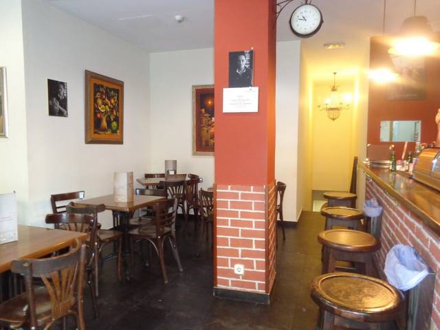Local comercial en Venta en Calle de Virgen de Nuria en Concepción