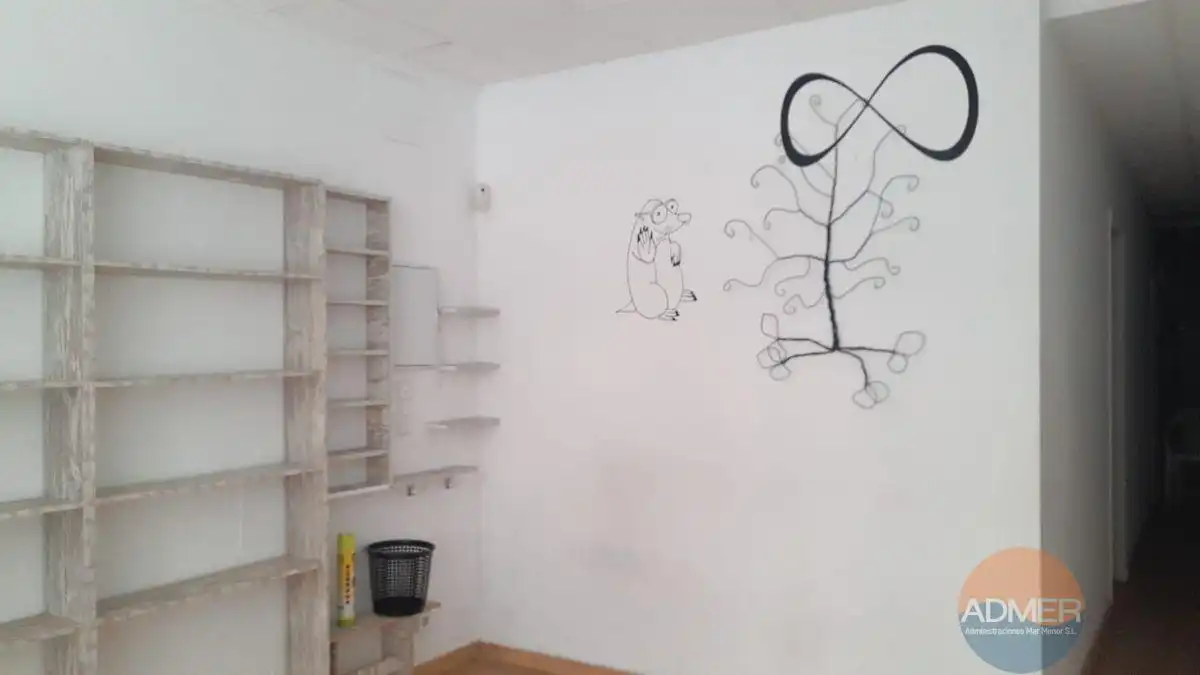 Local comercial en venda a Santiago de la Ribera, imagen 3