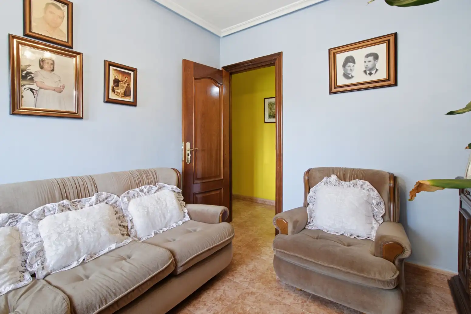 Living room of Flat for sale in Castrillón  with Terrace and Furnished