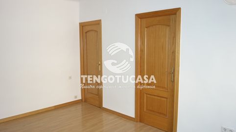 Foto 2 de Piso en venta en Calle de Centenera, Pueblo Nuevo, Madrid Capital