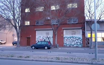 Vista exterior de Nau industrial de lloguer en  Barcelona Capital