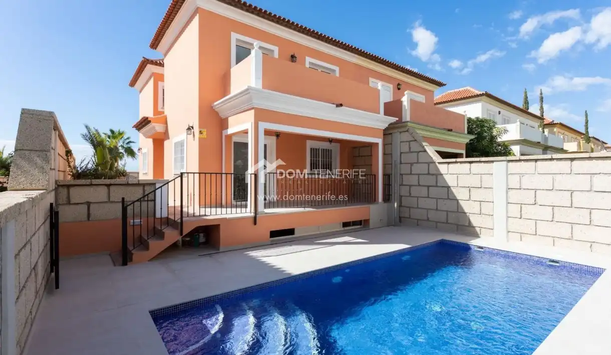 Maison avec terrasse à vendre à Costa Adeje