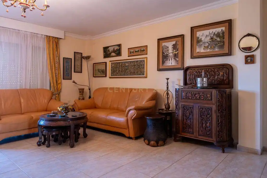 Sala de estar de Piso en venta en Arona con Piscina comunitaria