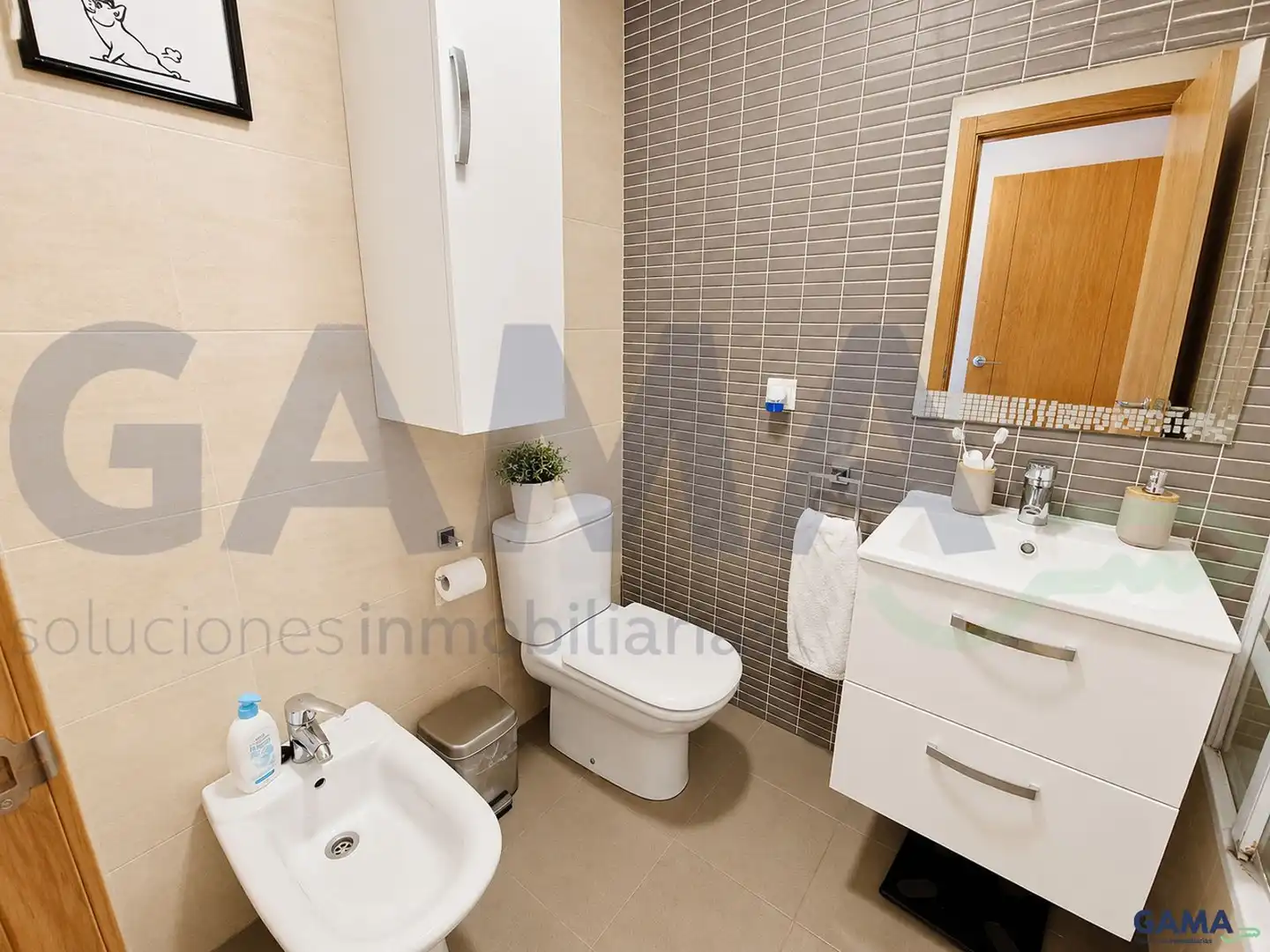 Bany de Pis en venda en Alzira amb Aire condicionat