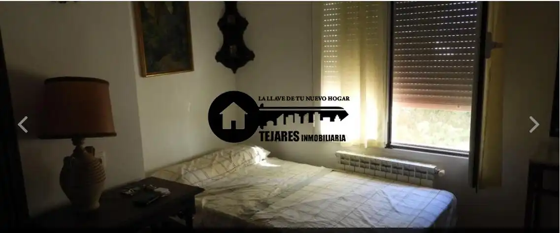 Dormitori de Casa o xalet en venda en Tobarra amb Calefacció, Piscina i Balcó