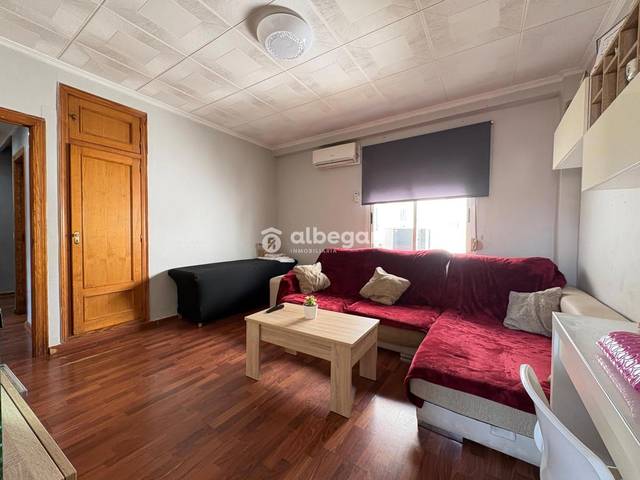 Piso en Venta en La Creu Coberta