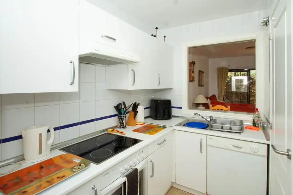 Appartement compact avec piscine à vendre à Riviera del Sol, imagen 4