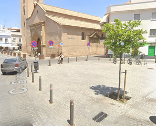 Vista exterior de Pis en venda en  Sevilla Capital