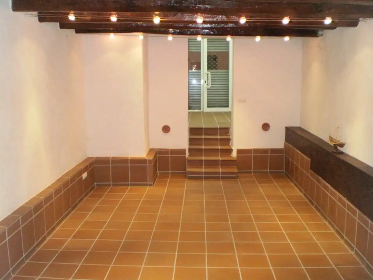 Business premises for sale in Calle Estudis