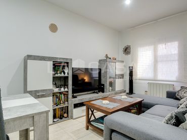 Piso con ascensor en venta en Avinguda de les Corts Catalanes