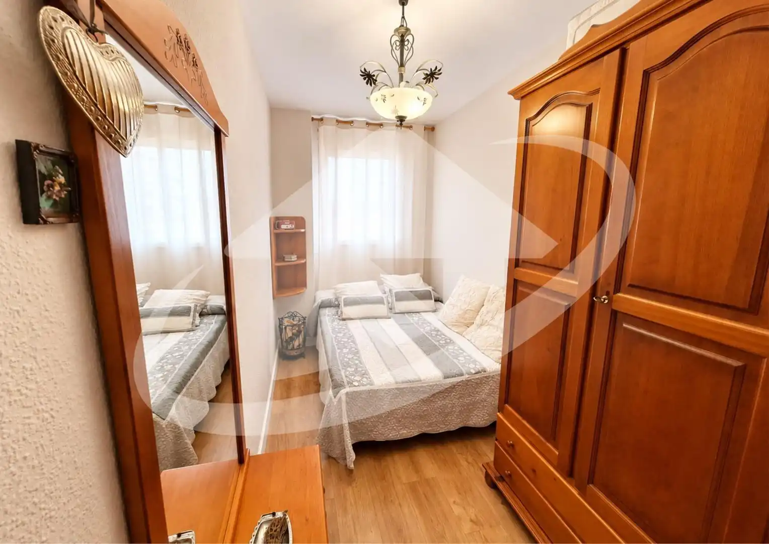 Habitación de Piso en venta en Centre - Sant Oleguer
