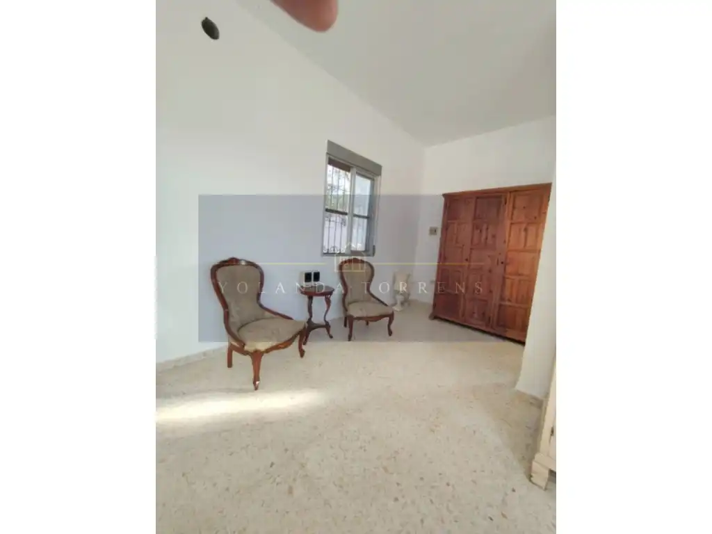 Dormitori de Casa o xalet en venda en Carmona