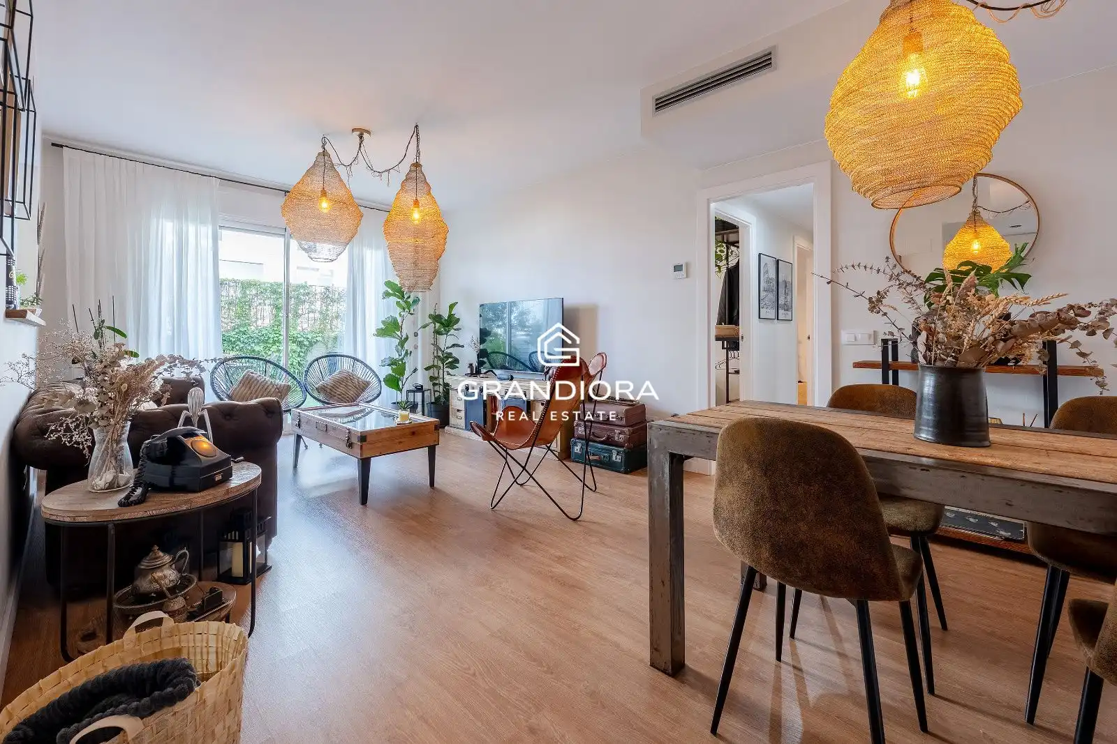 Außenansicht von Wohnung zur Miete in Sant Andreu de Llavaneres mit Klimaanlage, Terrasse und Schwimmbad