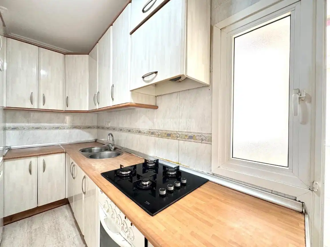 Cocina de Piso en venta en Almería