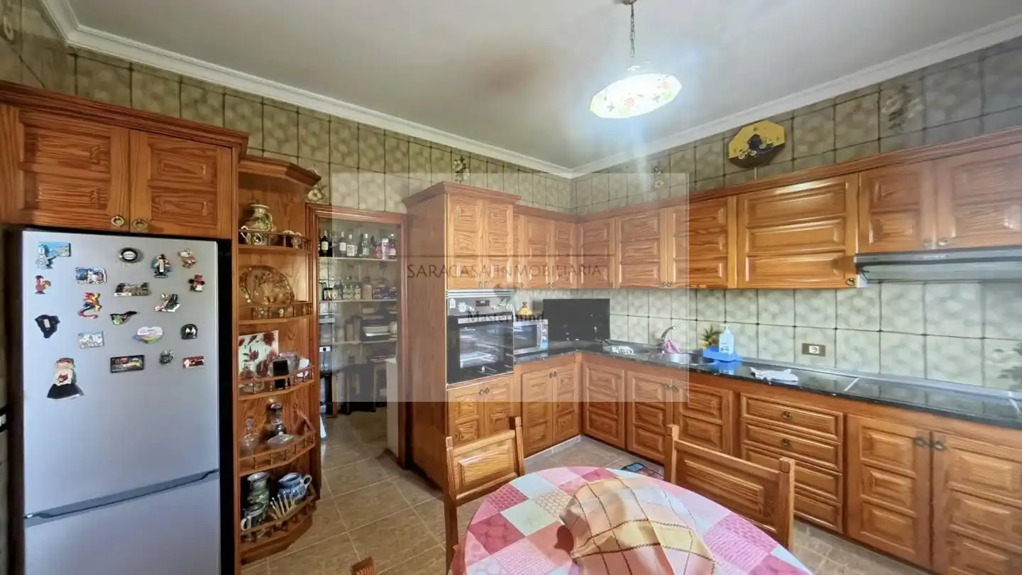 Küche von Haus oder Chalet zum Verkauf in Las Palmas de Gran Canaria mit Privatgarten und Terrasse