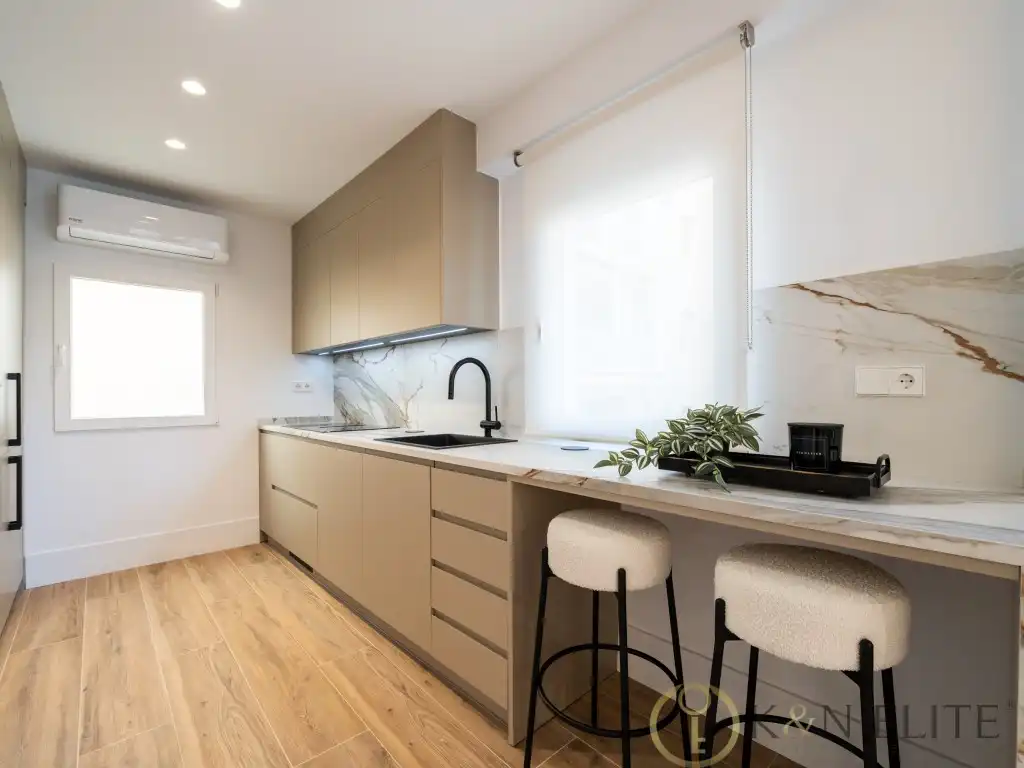Flat with lift for sale in Calle Francisco Silvela, imagen 9