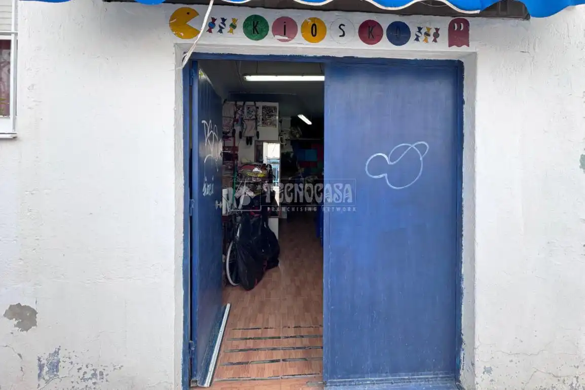 Local comercial en venda a Calle periodista juan villar, imagen 15