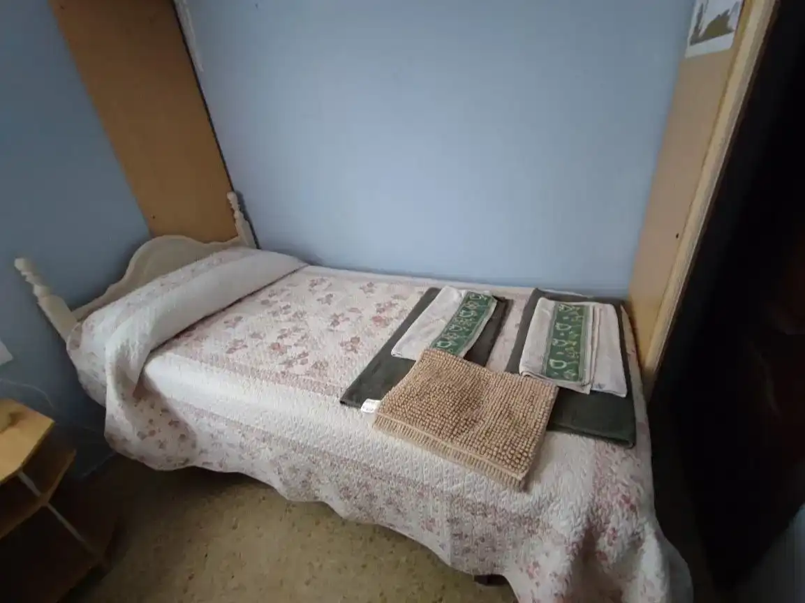 Bedroom of Flat for rent in Triana