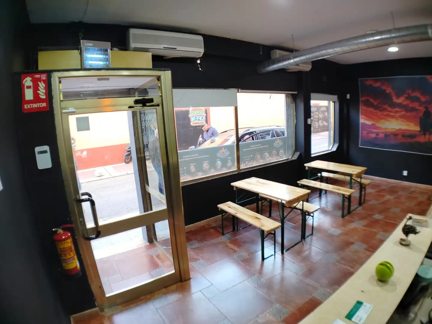 Local en traspaso en Parla con Aire acondicionado, Calefacción y Amueblado