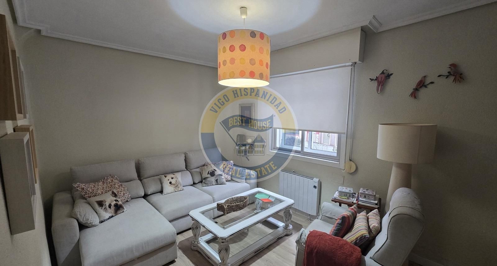 Living room of Flat for sale in Vigo   with Heating and Storage room