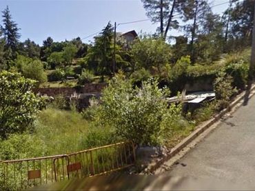 Wohnbaugrundstück zum Verkauf in Carrer Roses 2