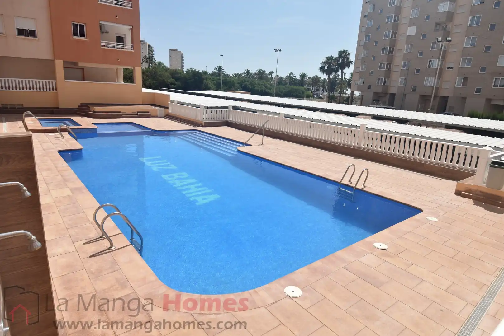 Apartament amb piscina en venda a Veneciola E 128, imagen 2