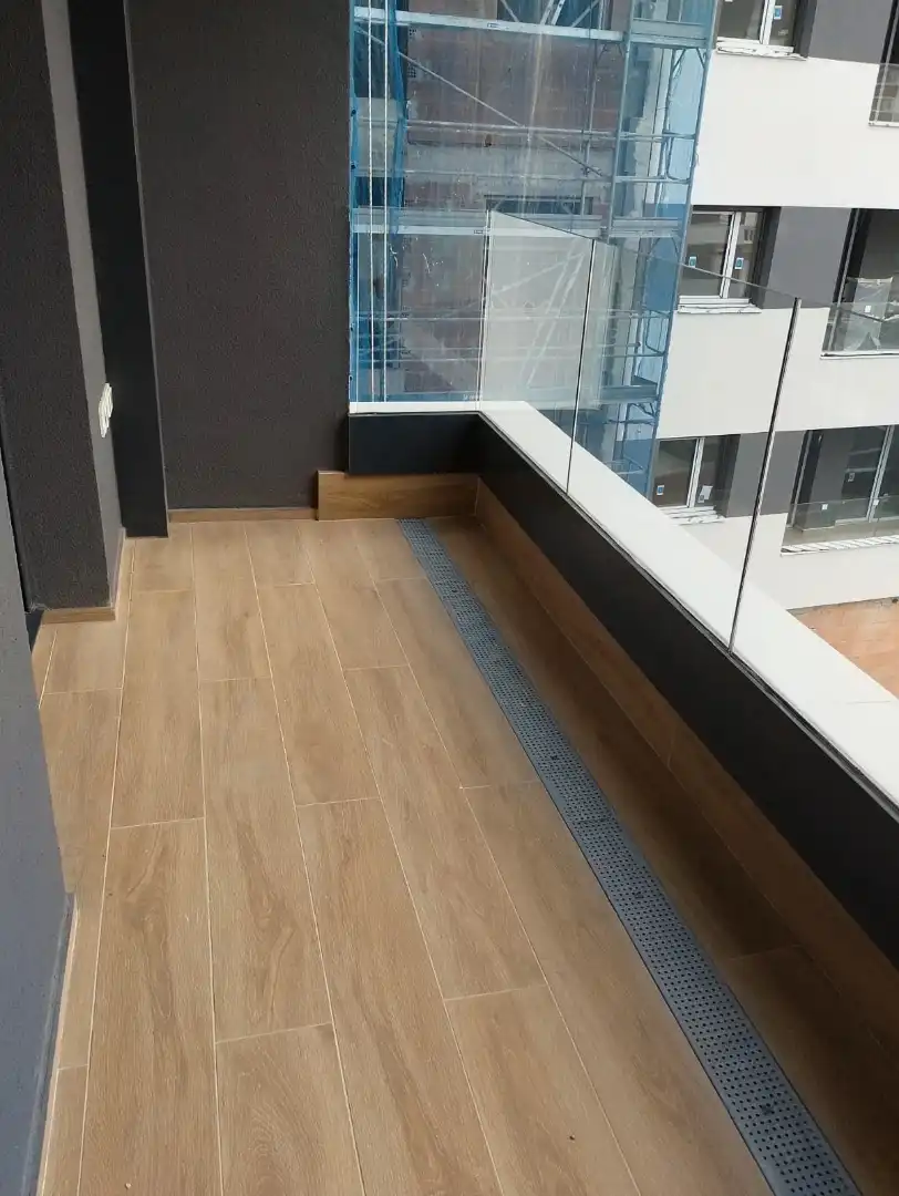 Terrasse von Wohnung zur Miete in HUCA - La Cadellada