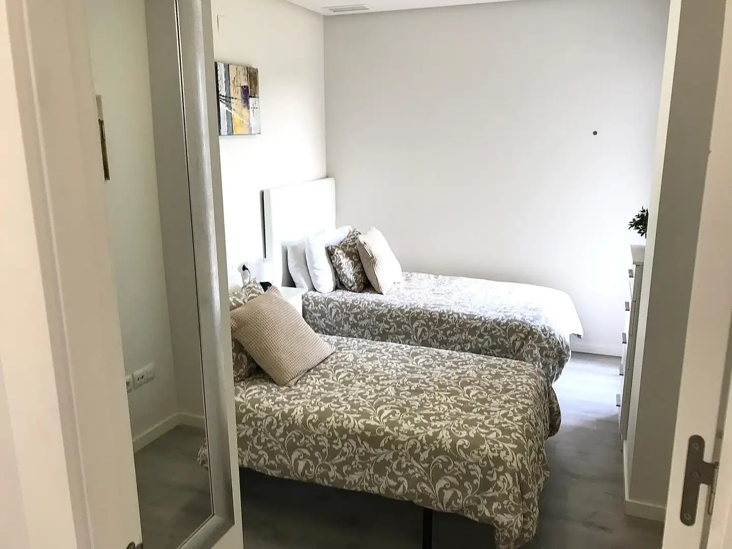Schlafzimmer von Wohnungen zur Miete in Orihuela mit Klimaanlage, Schwimmbad und Möbliert