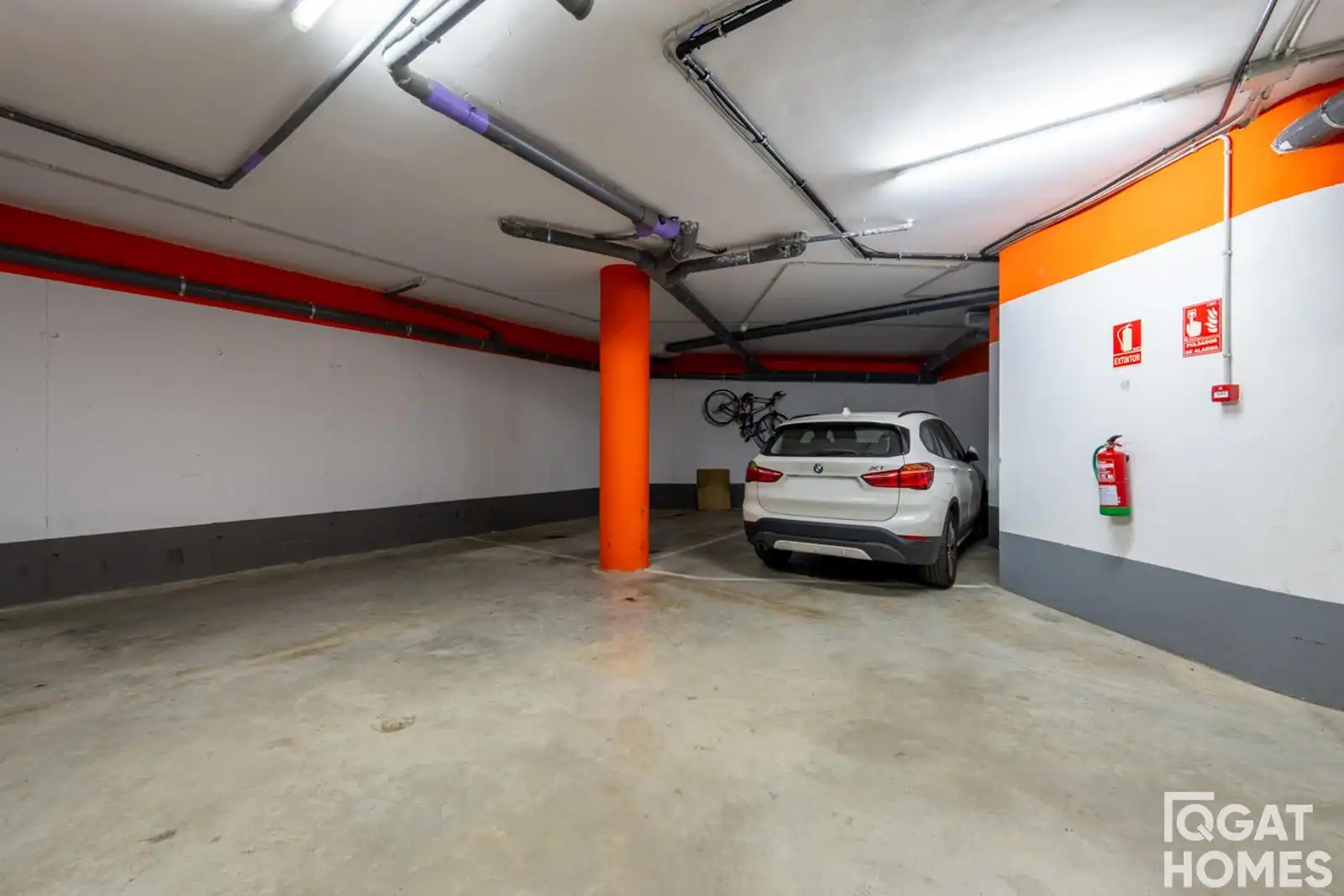 Parking de Piso en venta en Sant Cugat del Vallès con Aire acondicionado, Calefacción y Terraza