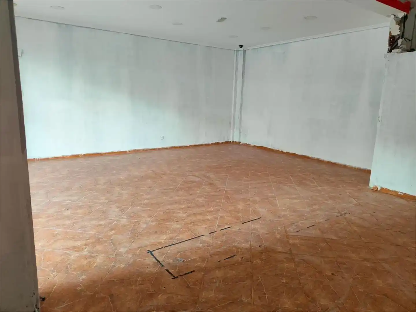 Geschaftsraum zur Miete in Turís
