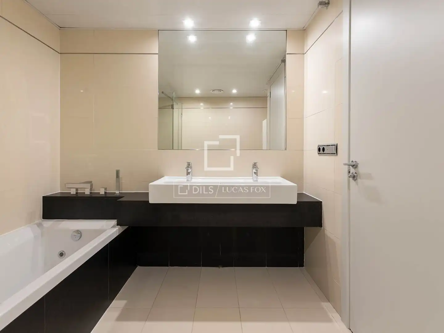 Baño de Ático de alquiler en Sant Martí