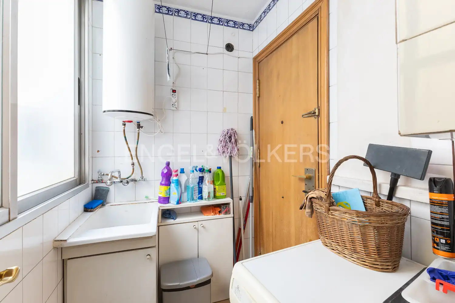 Küche von Wohnung zum Verkauf in Valencia mit Klimaanlage und Heizung