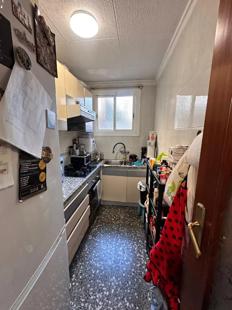 Kitchen of Flat for sale in Sabadell  with Terrace, Balcony and Internet