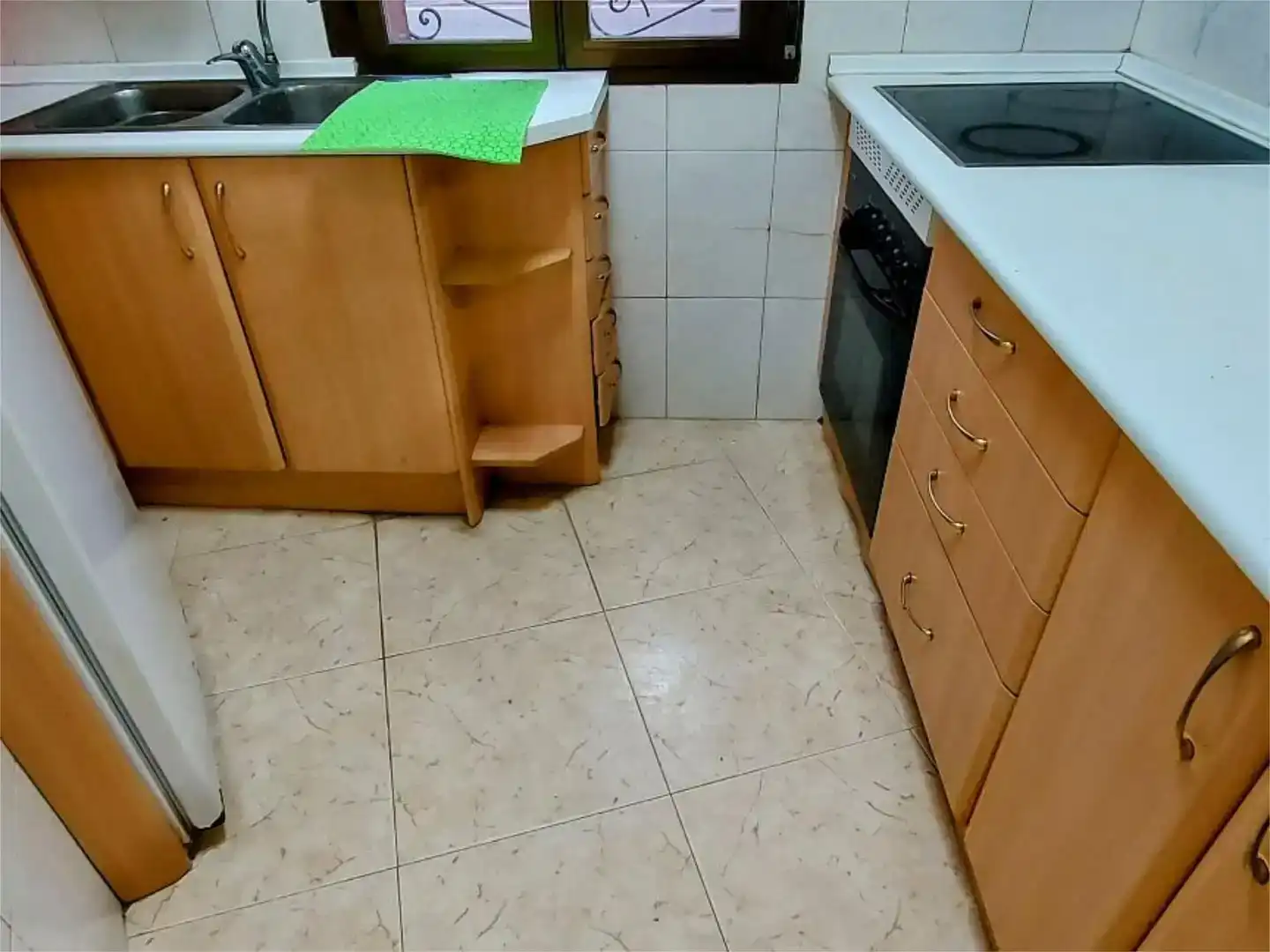 Cocina de Piso en venta en Ayllón con Parquet, Trastero y Balcón