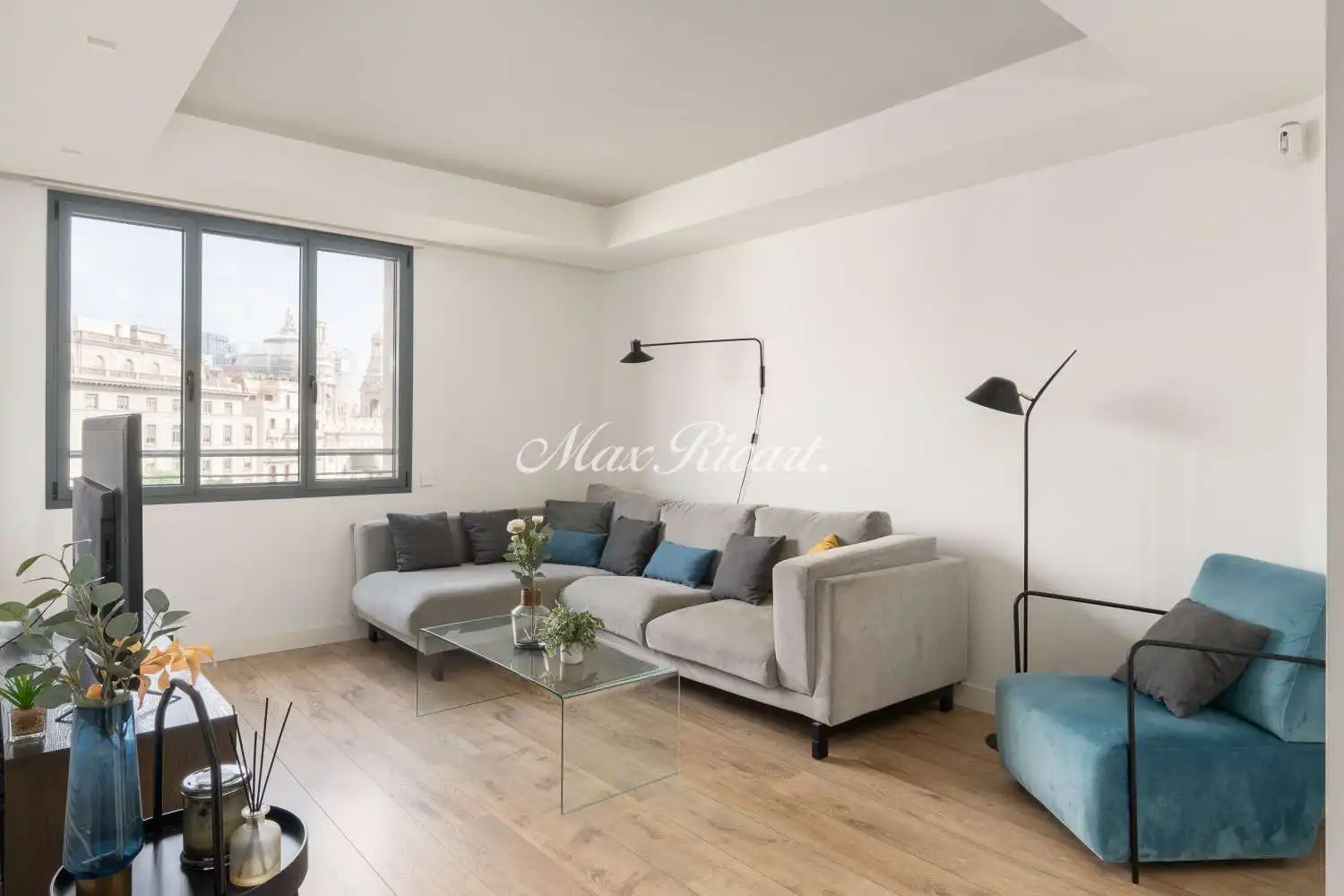 Sala d'estar de Pis en venda en  Barcelona Capital amb Aire condicionat, Calefacció i Piscina