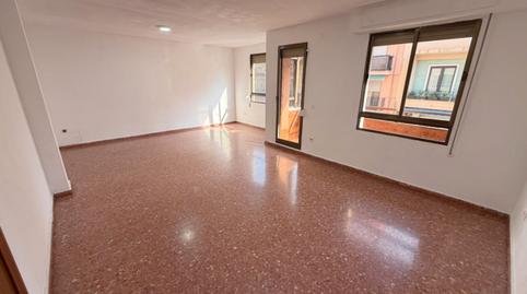 Foto 3 von Wohnung zum Verkauf in Carrer D'escalante, El Cabanyal - El Canyamelar,  Valencia Capital