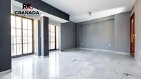 Bedroom of Flat for sale in  Granada Capital