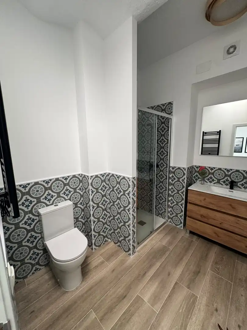 Baño de Piso en venta en Latina