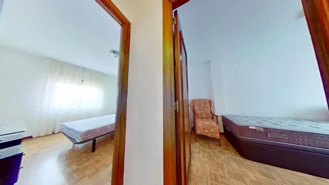 Habitación de Piso de alquiler en Madrid con Calefacción y Terraza