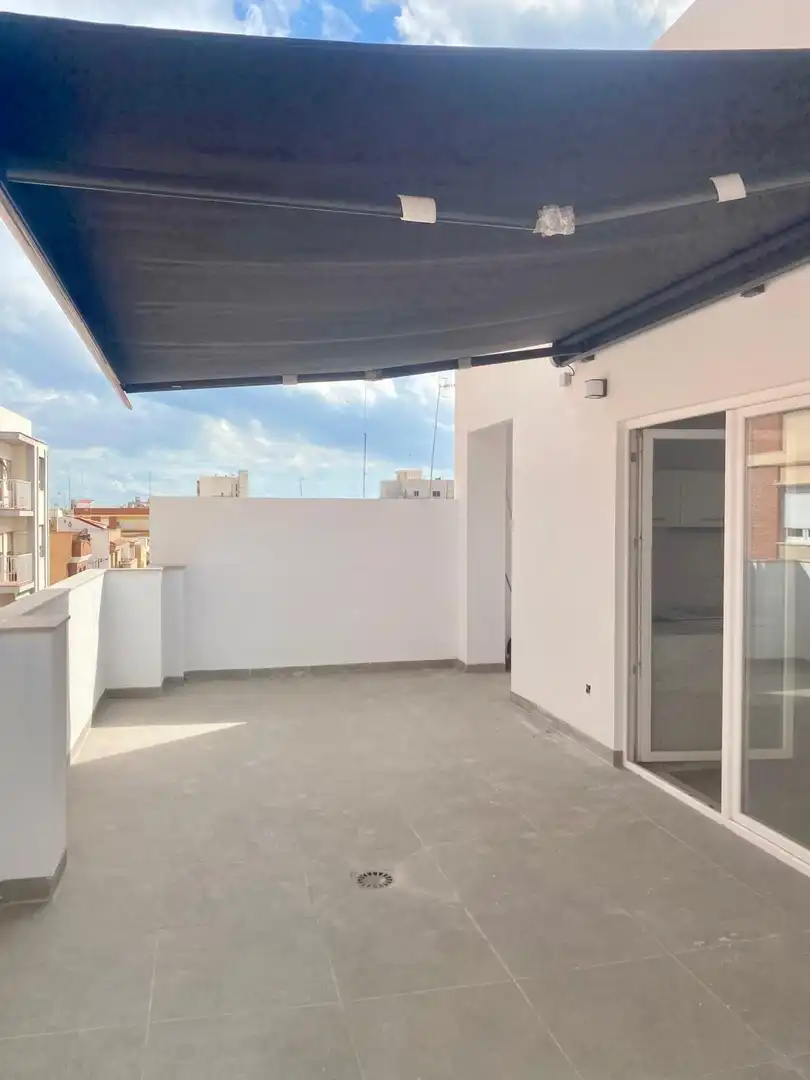 Penthouse with lift for sale in Puerto de Sagunto